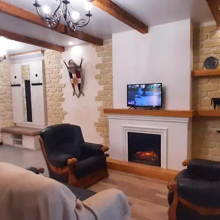 Гетьманські Палати , Старе Місто, 2 Спальні, Балкон-Тераса , 85 М Кв Kamianets-Podilskyi Exterior photo